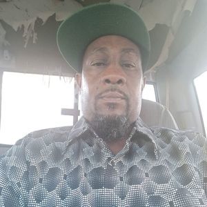 Meet your Posher, Reginald